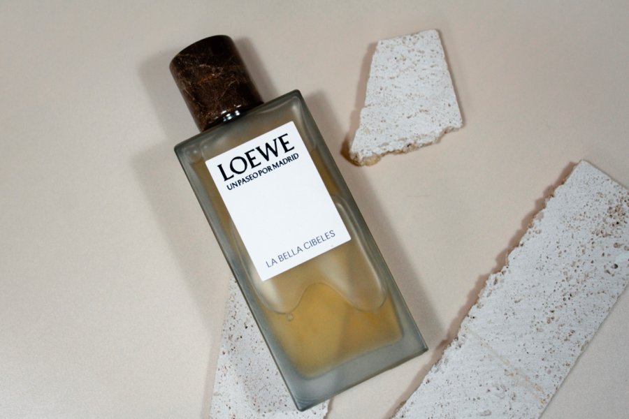 Loewe un Paseo por Madrid la bella cibeles parfum niche review ervaring noten